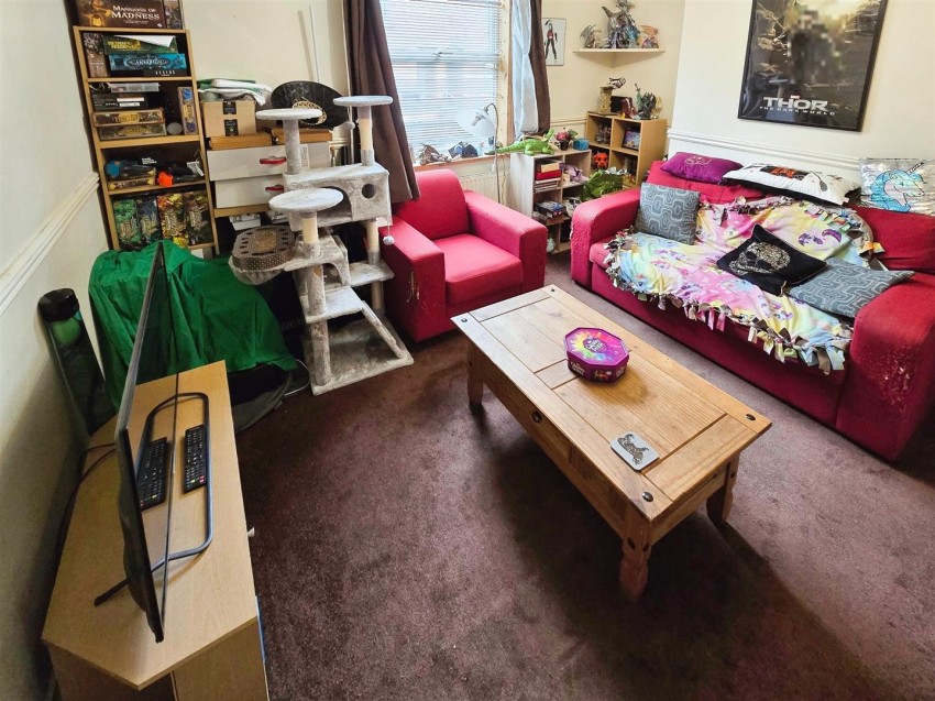 Images for Victoria Road, Rushden, Northants