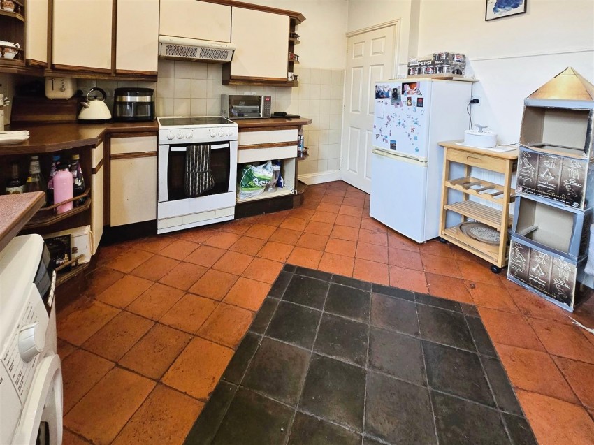 Images for Victoria Road, Rushden, Northants