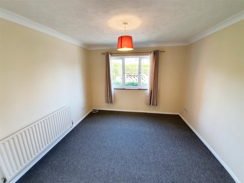 Images for Acre Court, Kettering, Northants