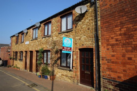 Hazelwood Lane, Kettering, Northants