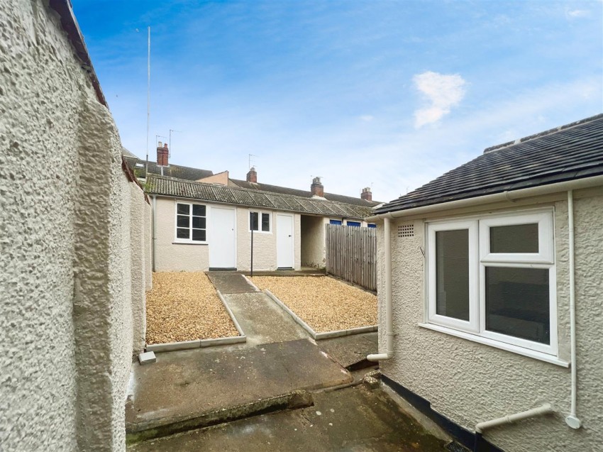 Images for High Street South, Rushden