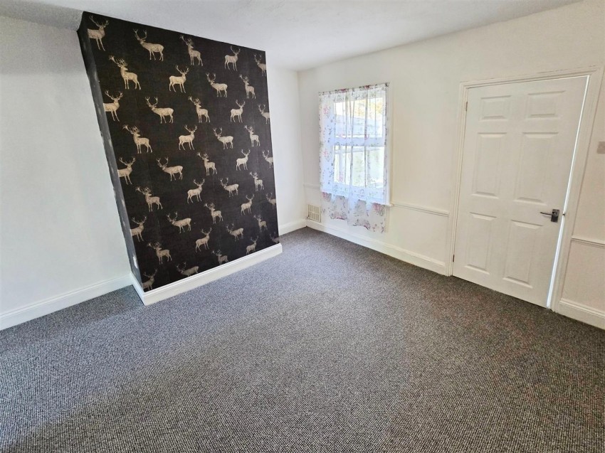 Images for Irthlingborough Road, Finedon, Northants