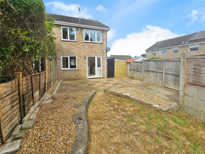 Images for Warren Close, Irchester, Wellingborough