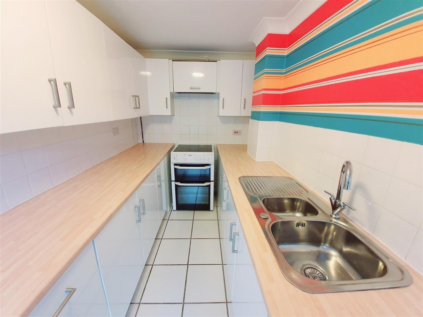 Images for Warren Close, Irchester, Wellingborough