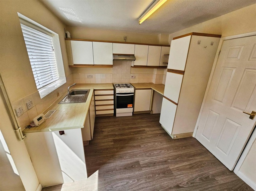 Images for Sandringham Court, Kettering, Northants