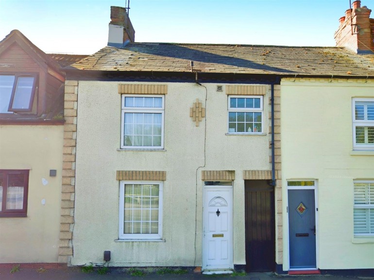 Newton Road, Rushden, Northants