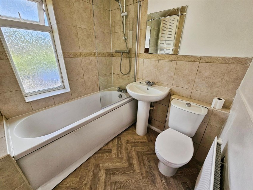 Images for Thomas Road, Kettering, Northants
