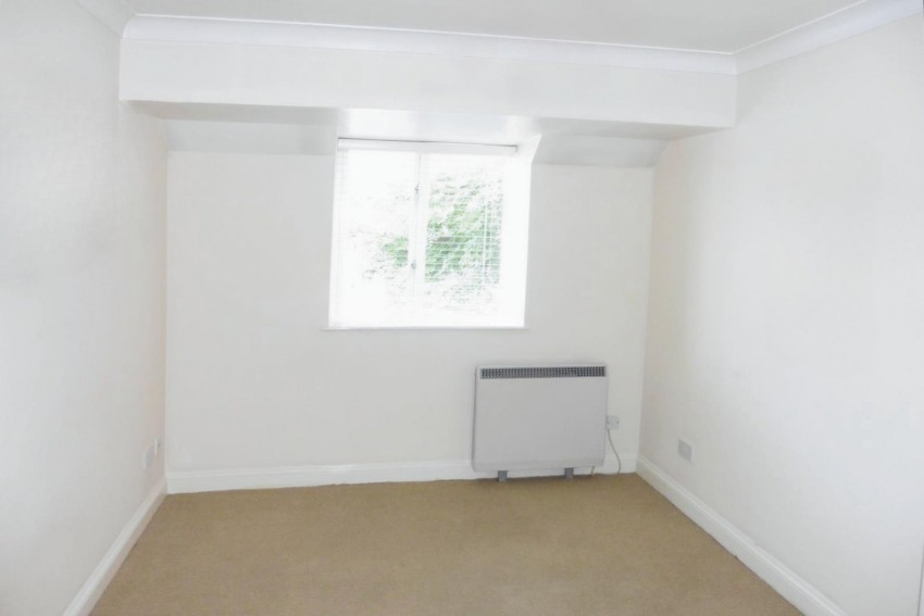 Images for Ashleigh House, Rushden, Northants