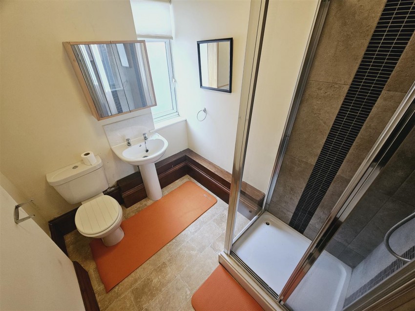 Images for The Flat, Club Street, Kettering Northants