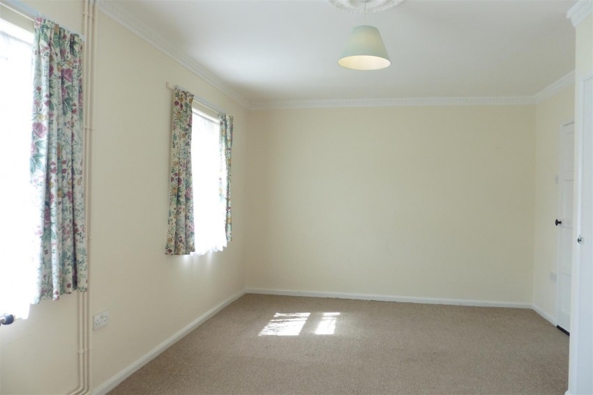 Images for South Grove, Wymington, Northants