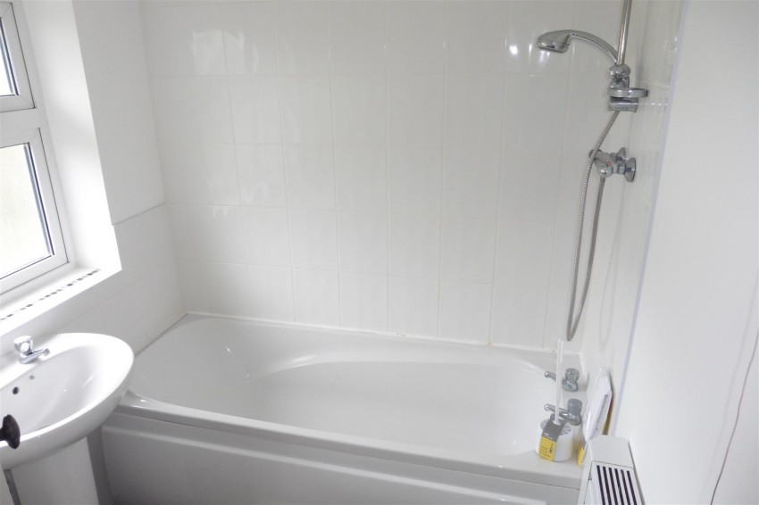 Images for South Grove, Wymington, Northants
