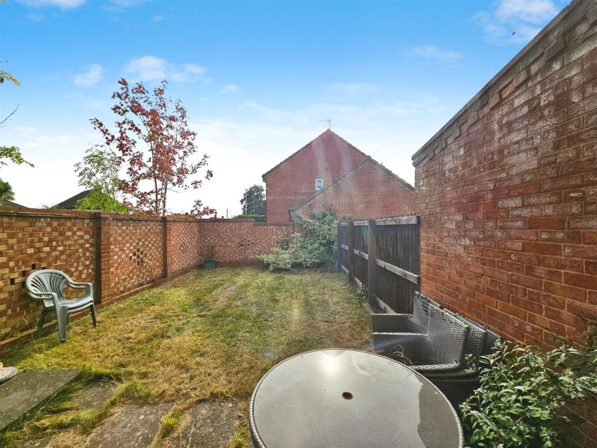 Images for Almond Road, Kettering, Northants