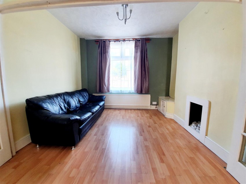 Images for Avondale Road, Kettering, Northants