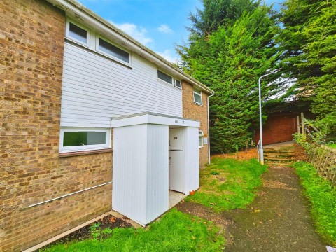 View Full Details for Portland Road, Irthlingborough, Northants