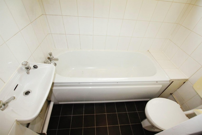 Images for Portland Road, Irthlingborough, Northants