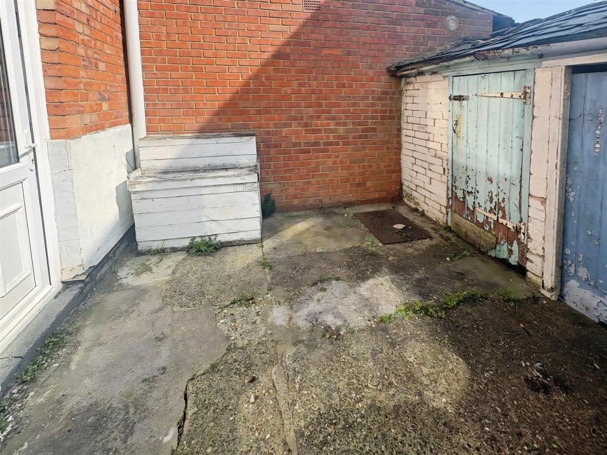 Images for School Lane, Rothwell, Northamptonshire