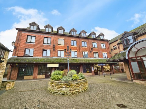 View Full Details for Ashleigh House, Hamblin Court, Rushden