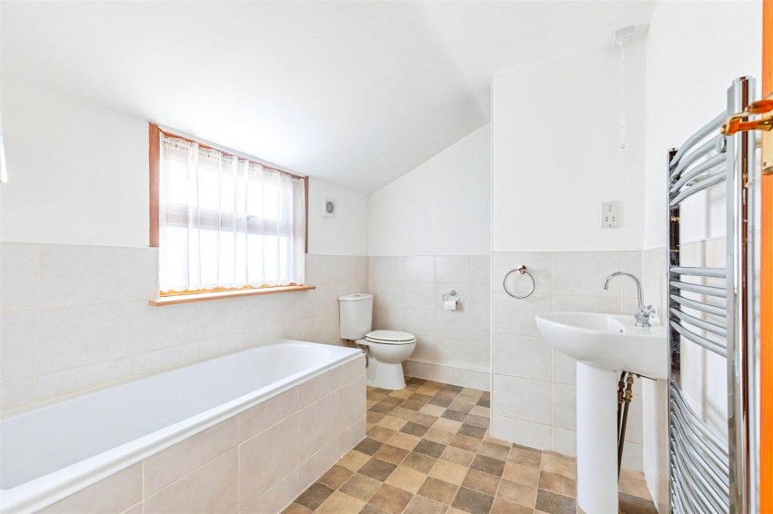 Images for Grove Road, Rushden, Northants