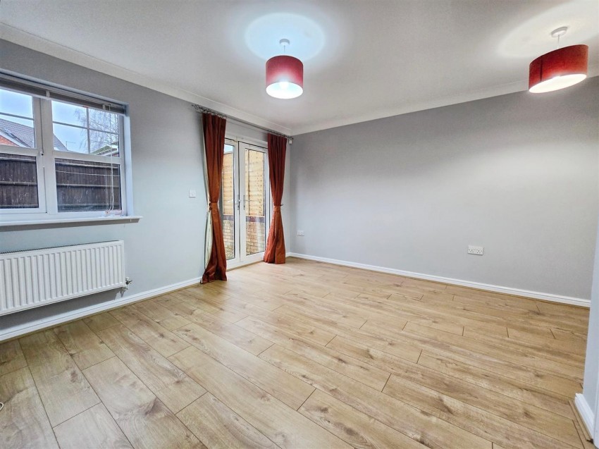 Images for Windsor Road, Rushden, NN10 0BB