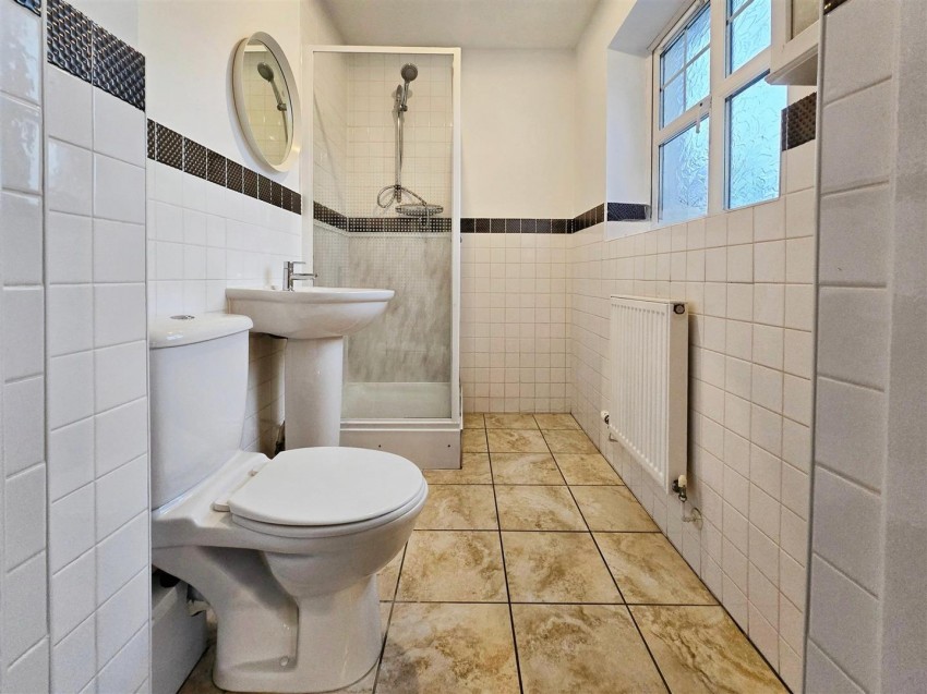 Images for Windsor Road, Rushden, NN10 0BB