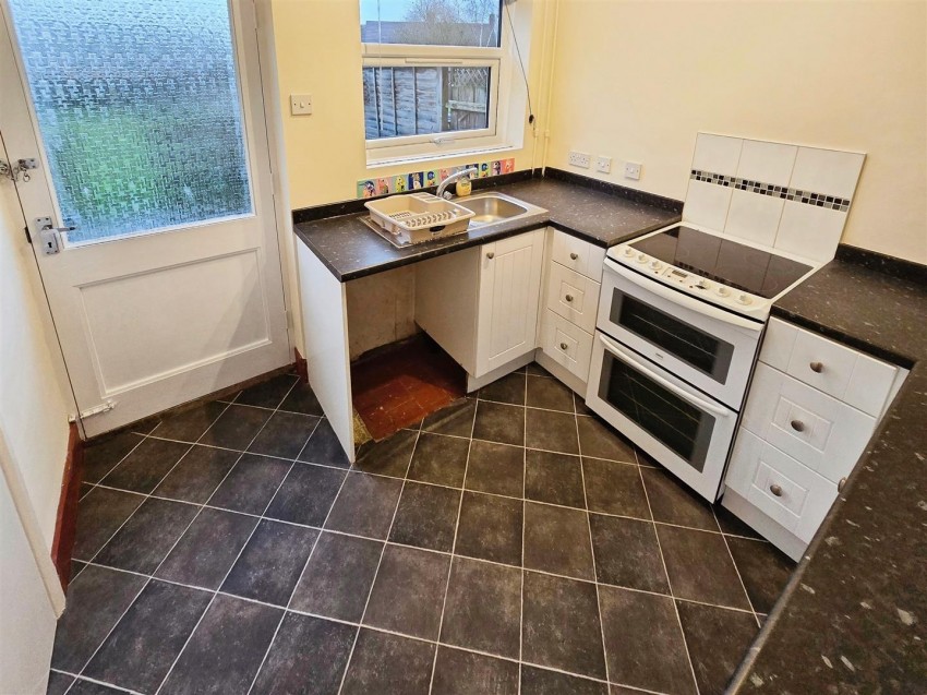 Images for South Grove, Wymington, Northants