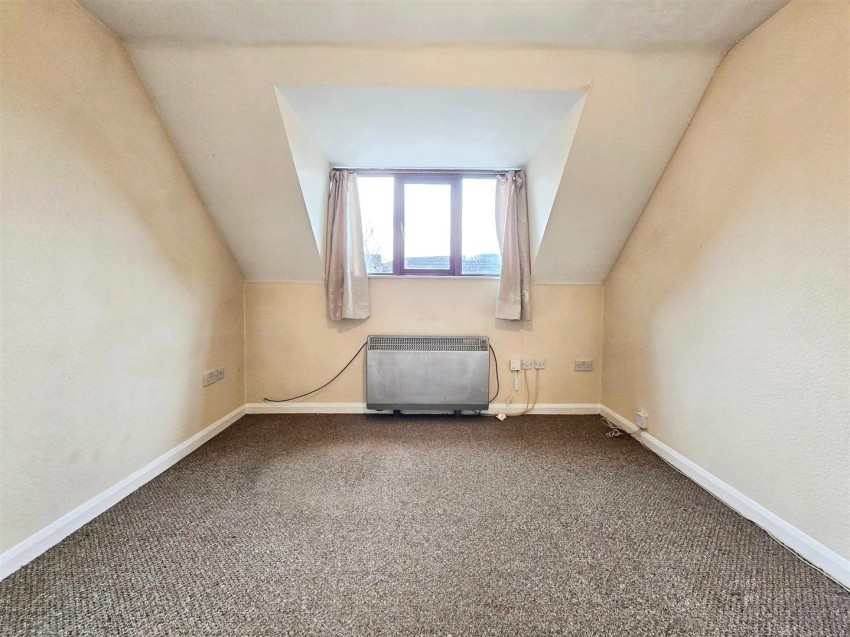 Images for Highgrove Court,  Rushden,  Northants