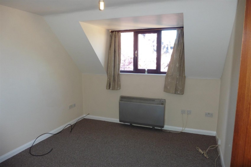 Images for Highgrove Court,  Rushden,  Northants