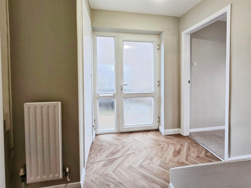 Images for Benedict Close, Rushden, Northants