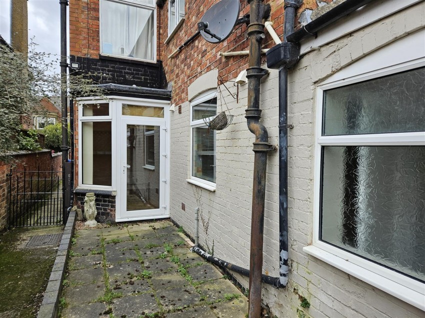 Images for Headlands, Kettering, Northants