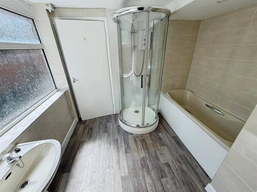 Images for Headlands, Kettering, Northants