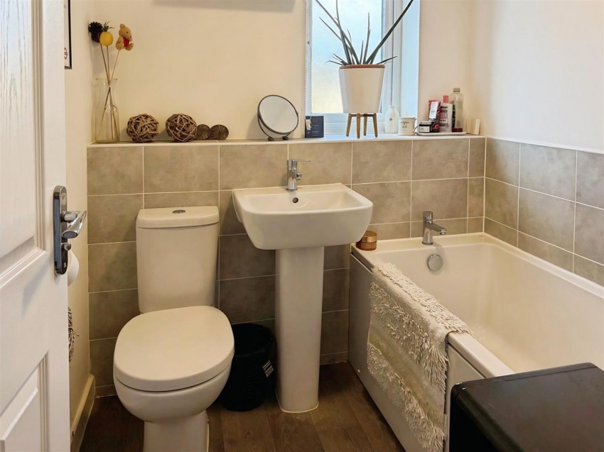 Images for Speight Crescent, Kettering