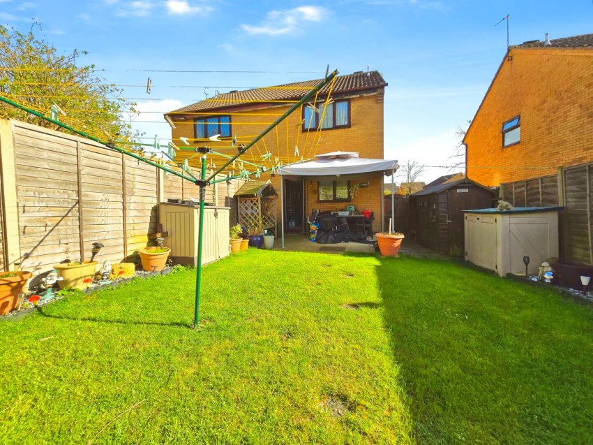 Images for 16 Raglan CloseRushdenNorthants