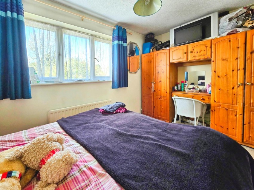 Images for 16 Raglan CloseRushdenNorthants