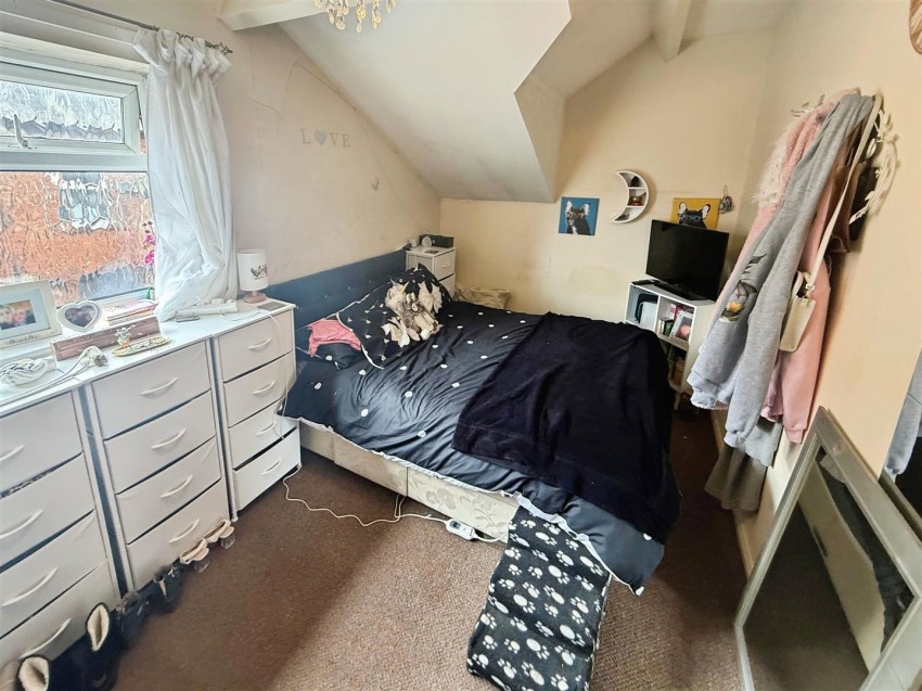 Images for Victoria Road, Rushden, Northants