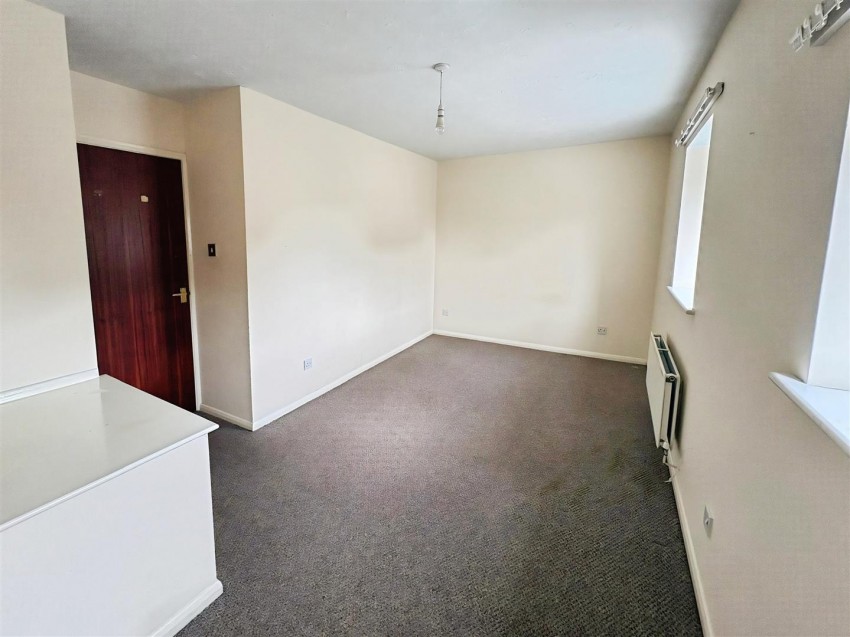 Images for Carsington Close, Kettering, Northants