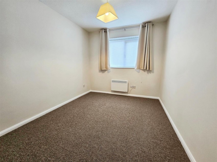 Images for Whites Rise, Irthlingborough, Northants