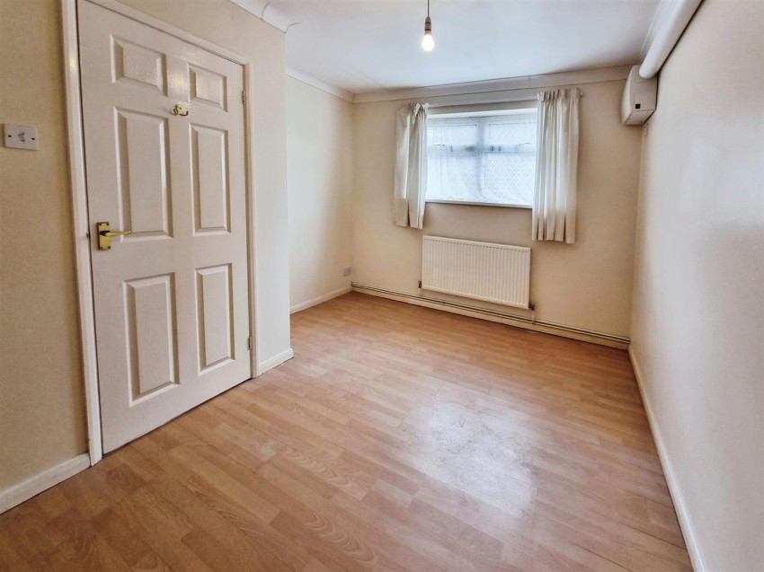 Images for Welford Avenue, Irthlingborough