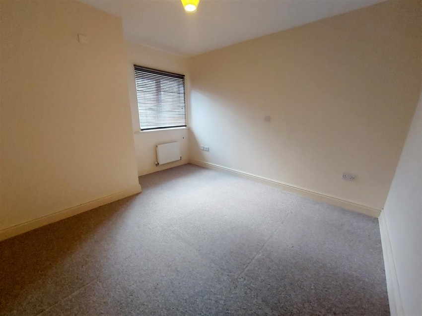 Images for Cole Court, Reservoir Road, Kettering, Northants