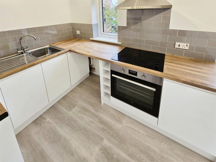 Images for Chichele Court, North Street, Rushden, Northants