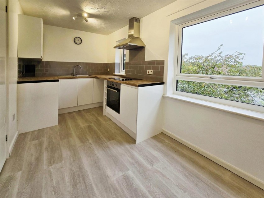 Images for Chichele Court, North Street, Rushden, Northants
