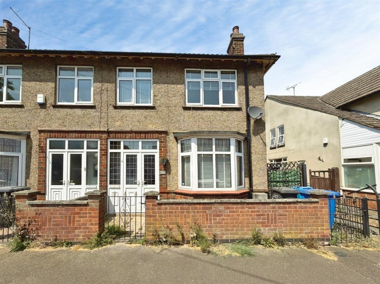 Blandford Avenue, Kettering